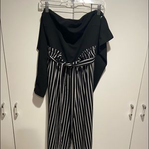 Fashion nova jump suit